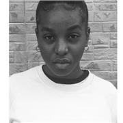 Profesor de asignaturas orientadas a las ciencias ofrece clases a estudiantes de todas las edades